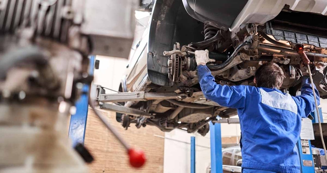 talep cakilinca bunyesinde 14 markayi barindiran otomotiv devi fabrikalarinin kapisina kilit vuruyor W12DPjtG