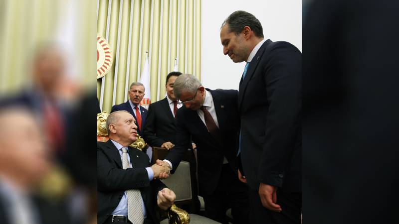 ahmet davutogludan fotograf elestirilerine yanit hic kimseye eyvallahim olmadi zplZkkCS