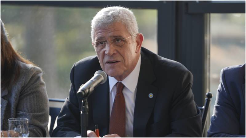 dervisoglu cumhurbaskani gecmis olsun dileklerini iletti kimse birinin elini siktim diye fikirlerimin degisecegine inanmasin 2rOtX28S