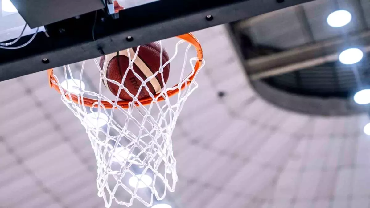 fiba britanya basketbolunda yonetim sorunlari nedeniyle yetkileri askiya aldi LmfX2Sga.jpg