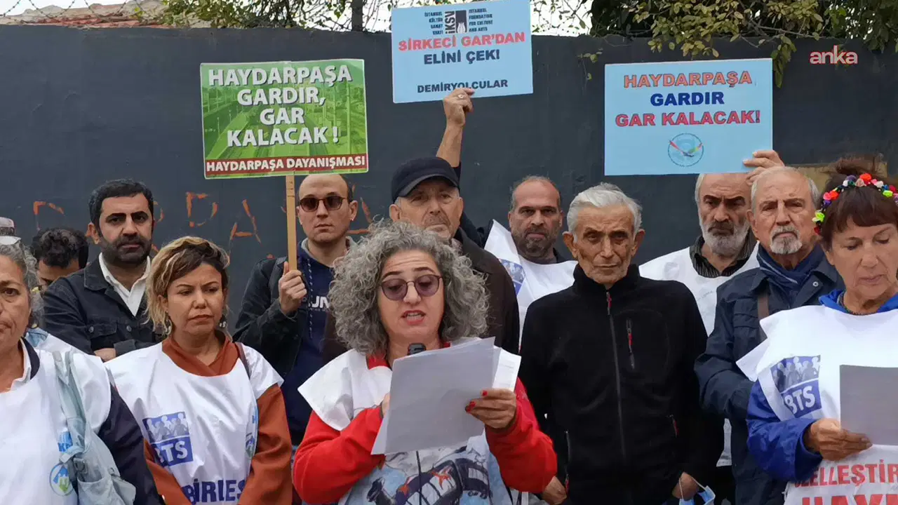 haydarpasa gari eylemi 717 gununde kultur ve sanat maskesiyle kamusal alan gasbi tepkisi 8qvEKdZr.jpg