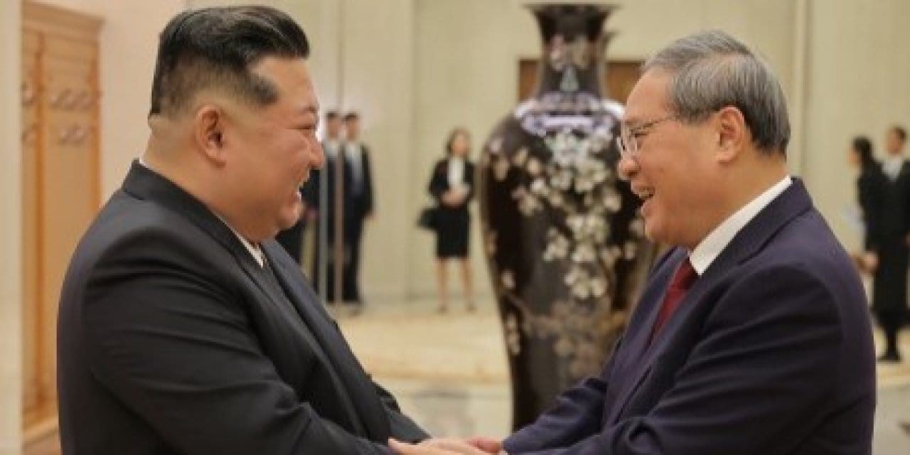 kuzey koredeki cin heyeti veda etti xBxKsenY.jpg