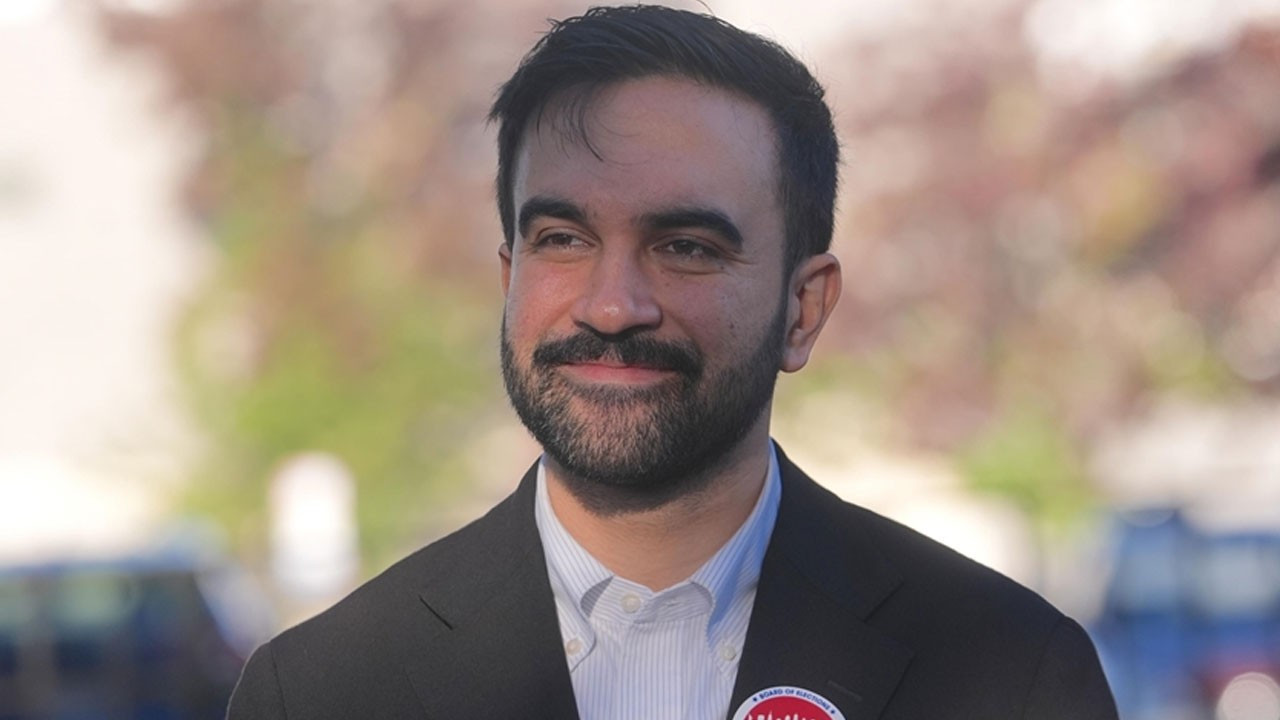 new yorkta tarihi secim musluman ve sosyalist aday zohran mamdani belediye baskani oldu gXfb9yNn.jpg