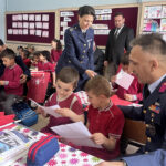 ilk-mektuplarini-yazan-miniklere-mehmetcikten-yanit-rtiUUPNm