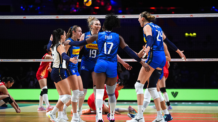 Italya milletler ligini ucuncu tamamladi 69vX5qg4