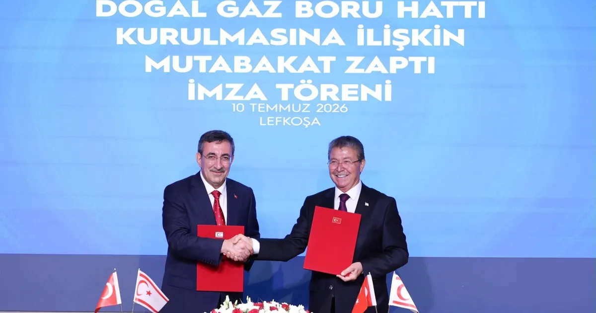 Türkiye ile KKTC arasında doğal gaz boru hattı için tarihi adım Turkiye ile kktc arasinda dogal gaz boru hatti icin tarihi adim LN4piX38
